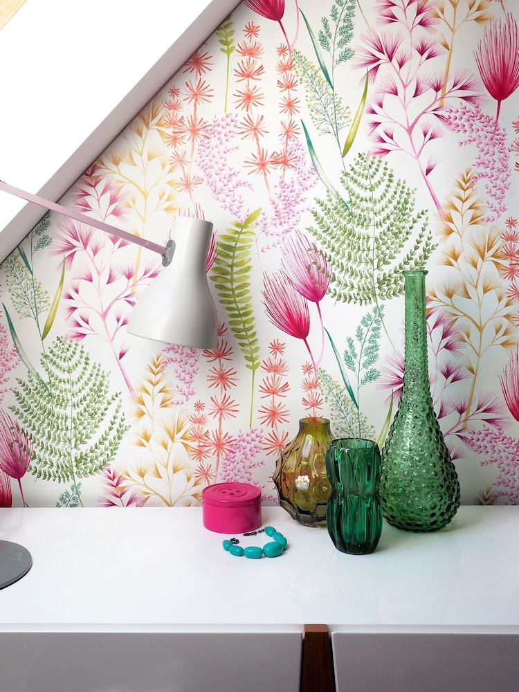 Ohpopsi Coral Pink Summer Ferns 10M Wallpaper - Image 2 of 4