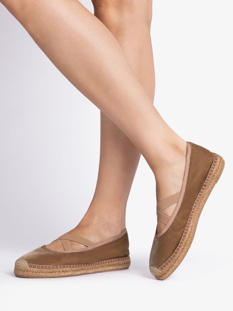 Penelope Chilvers Chico Velvet Espadrille Shoes - Image 1 of 4