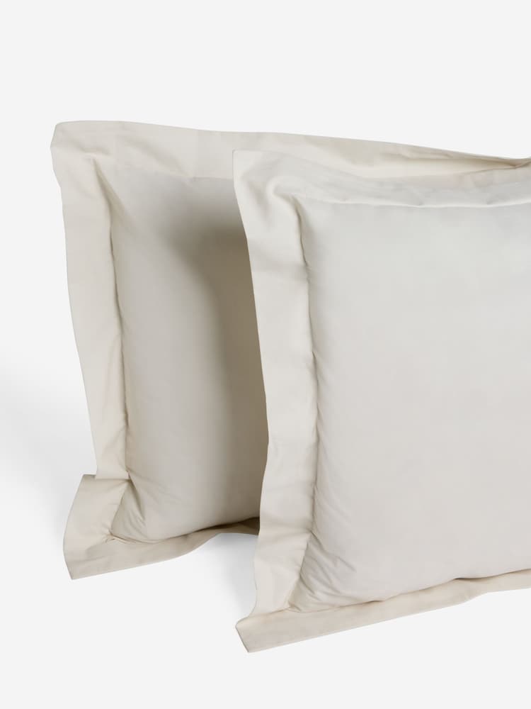 Natural Cool Touch 200 Thread Count Pillowcases - Image 5 of 5