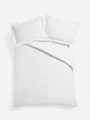 200 Thread Count Scallop Duvet Cover and Pillowcase Set - Imagem 6 de 6