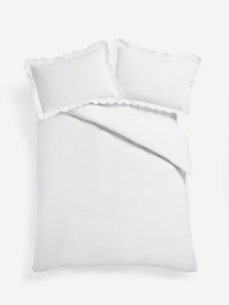 200 Thread Count Scallop Duvet Cover and Pillowcase Set - Imagem 6 de 6