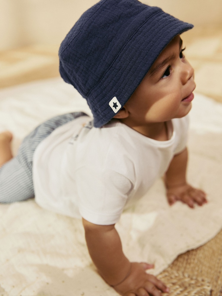 Navy/White 100% Cotton Baby Bucket Hats 2 Pack (0mths-2yrs) - Image 4 of 8