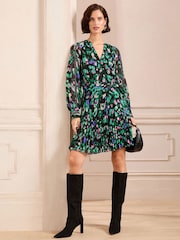 Love & Roses Minikleid mit Nietenbesatz - Image 1 of 4
