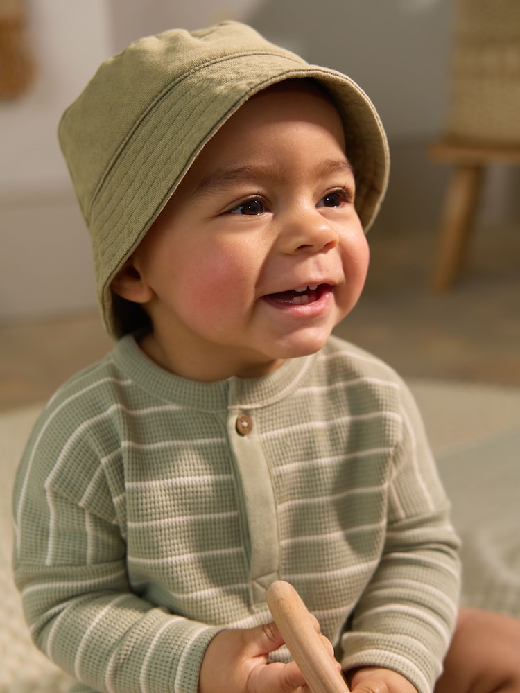 Green 100% Cotton Baby Bucket Hat (0mths-2yrs) - Image 1 of 5