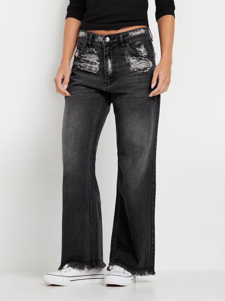 PixieGirl Petite Black distressed waistband and hem jea - Image 2 of 6