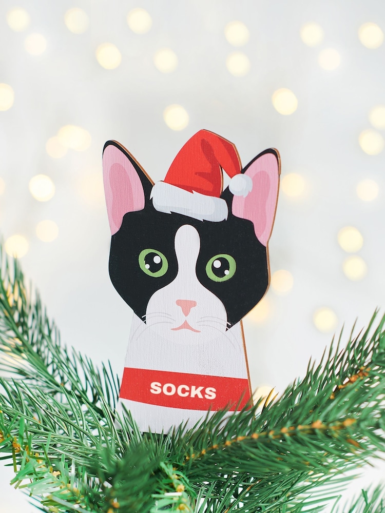 Perosnalised Wooden Cat Breed Tree Topper by Oakdene - Image 3 of 3