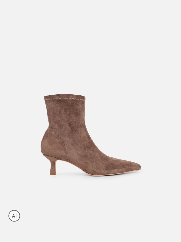 Simmi London Brown Mabel Strecth Heeled Ankle Boots - Image 2 of 4 Simmi London Brown Mabel Strecth Heeled Ankle Boots - Image 2 of 4
