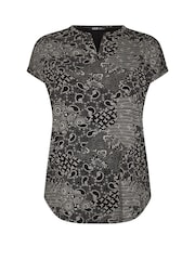 Yours Curve Black Notch Neck Top - Image 5 of 5