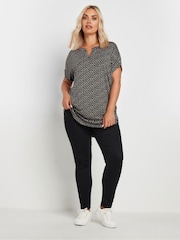 Yours Curve Top mit abstraktem Print - Bild 2 von 5