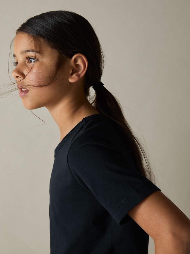 Reiss Navy Bailey 9-13 yrs Cotton-Blend V-Neck T-Shirt - Image 1 of 4 Reiss Navy Bailey 9-13 yrs Cotton-Blend V-Neck T-Shirt - Image 1 of 4
