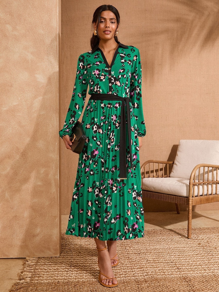 Love & Roses Green Animal Jersey Pleated Long Sleeve Midi Dress - Image 3 of 5