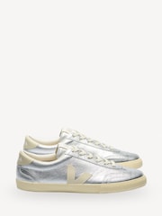 Veja Volley Trainers - Image 1 of 3