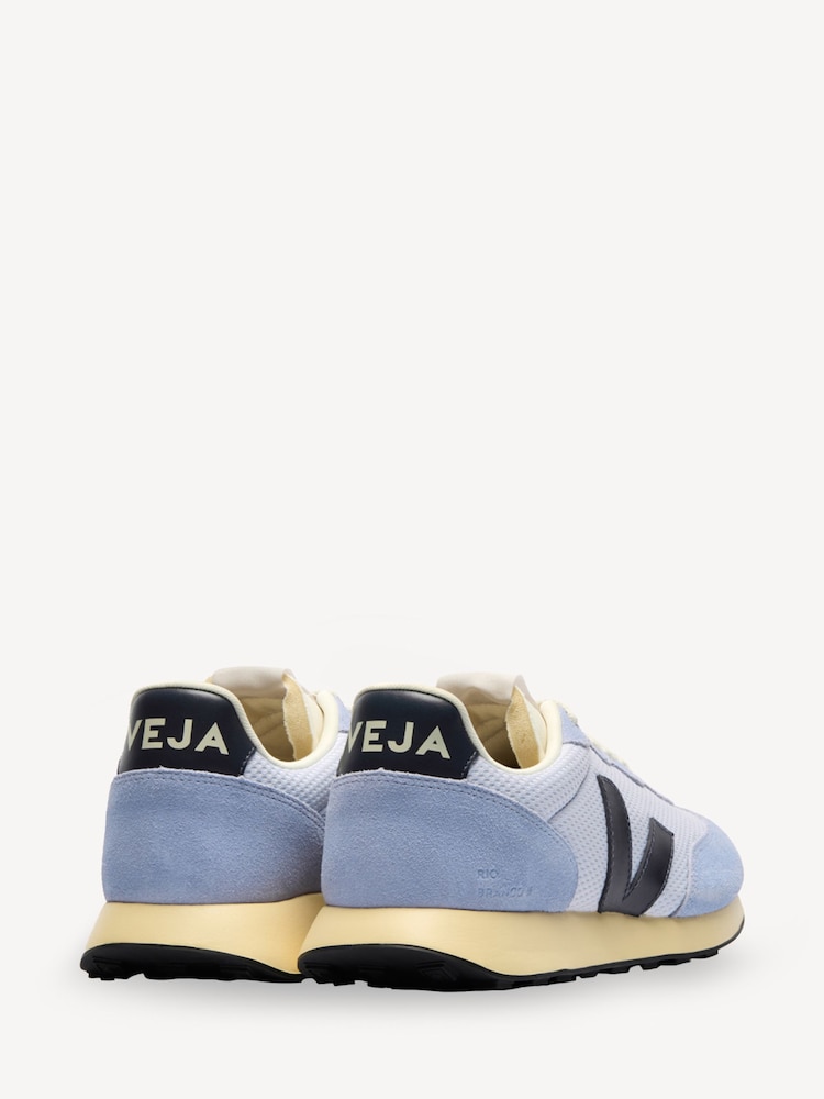 Veja Rio Branco II Black Trainers - Image 2 of 3