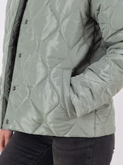 Lakeland Clothing Green Lisa Quilted Jacket - Image 4 of 7