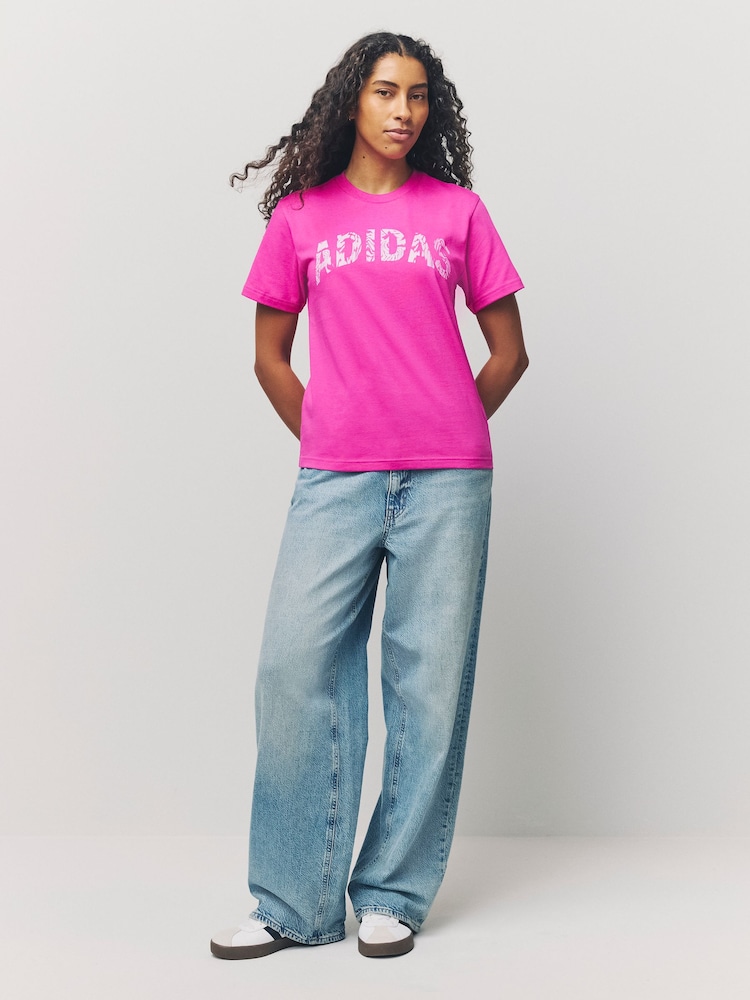 Rosa - adidas Camo Woven T-Shirt - Imagen 2 de 4