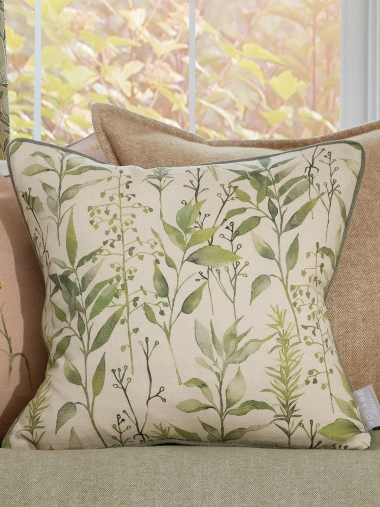 Voyage Maison Linen Aberduna Meadow Piped Cushion - Image 2 of 6