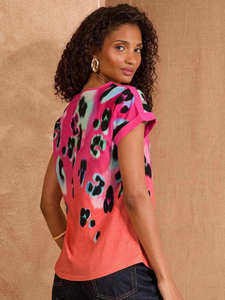 Estampado animal degradado en rosa - Camiseta de punto con cuello redondo de Love & Roses - Imagen 4 de 4