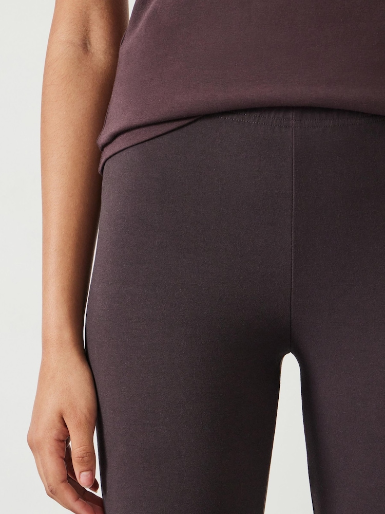 Hush Brown Essential Leggings - Image 3 of 4