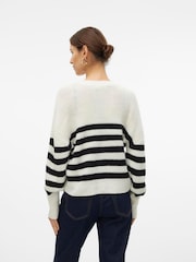 VERO MODA White Button Down Knitted Cardigan - Image 2 of 4