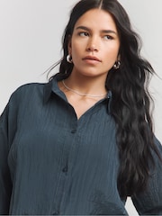Simply Be Blue Oversized Crinkle Satin Shirt - Image 4 of 4
