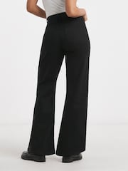 Simply Be Black Wide Leg Pull On Denim Jeggings - Image 7 of 8