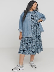 Simply Be Blue Animal Print Supersoft Pocket Midi Dress - Image 3 of 4