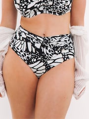 Simply Be Magisculpt Bikini-Slip mit hoher Taille und Drehung vorne​​​​​​​ - Bild 4 von 4