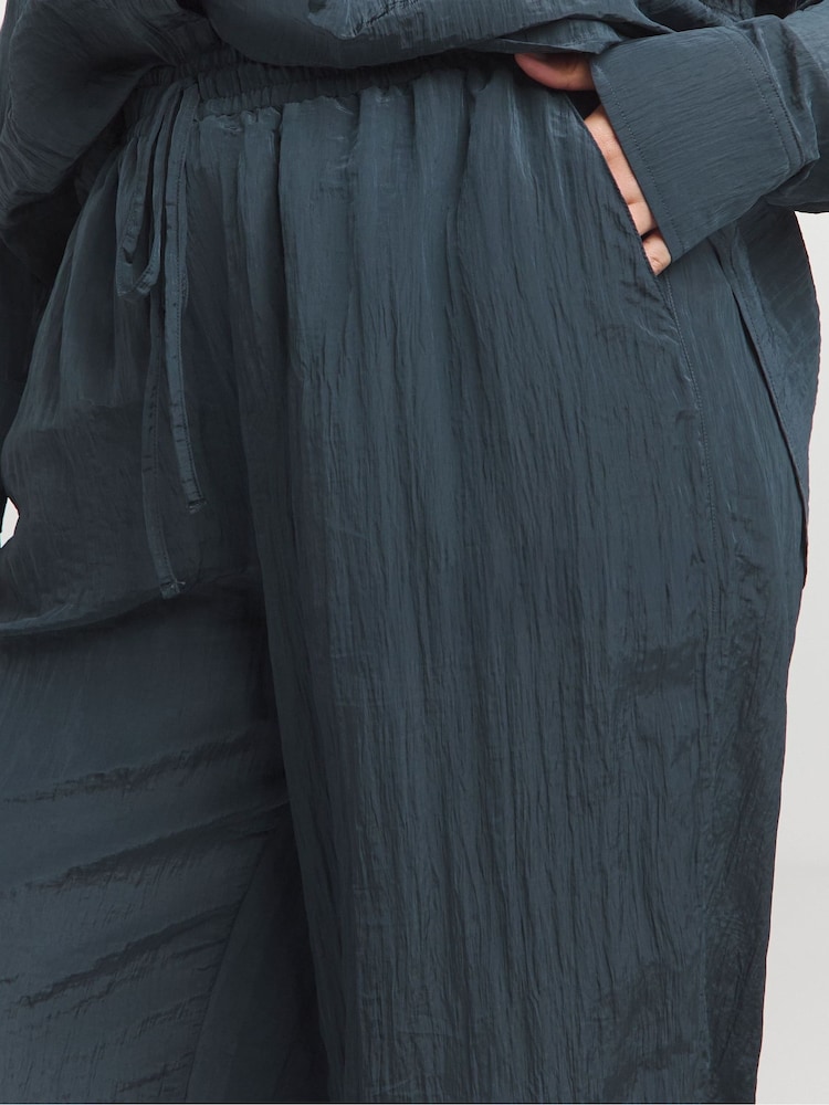 Simply Be Blue Textured Satin Wide Leg Trousers - Image 4 of 4
