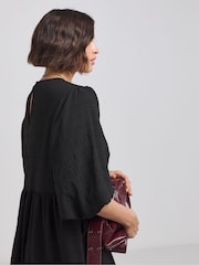 Simply Be Black Textured Tiered Maxi Dress With Pockets - Image 3 of 4