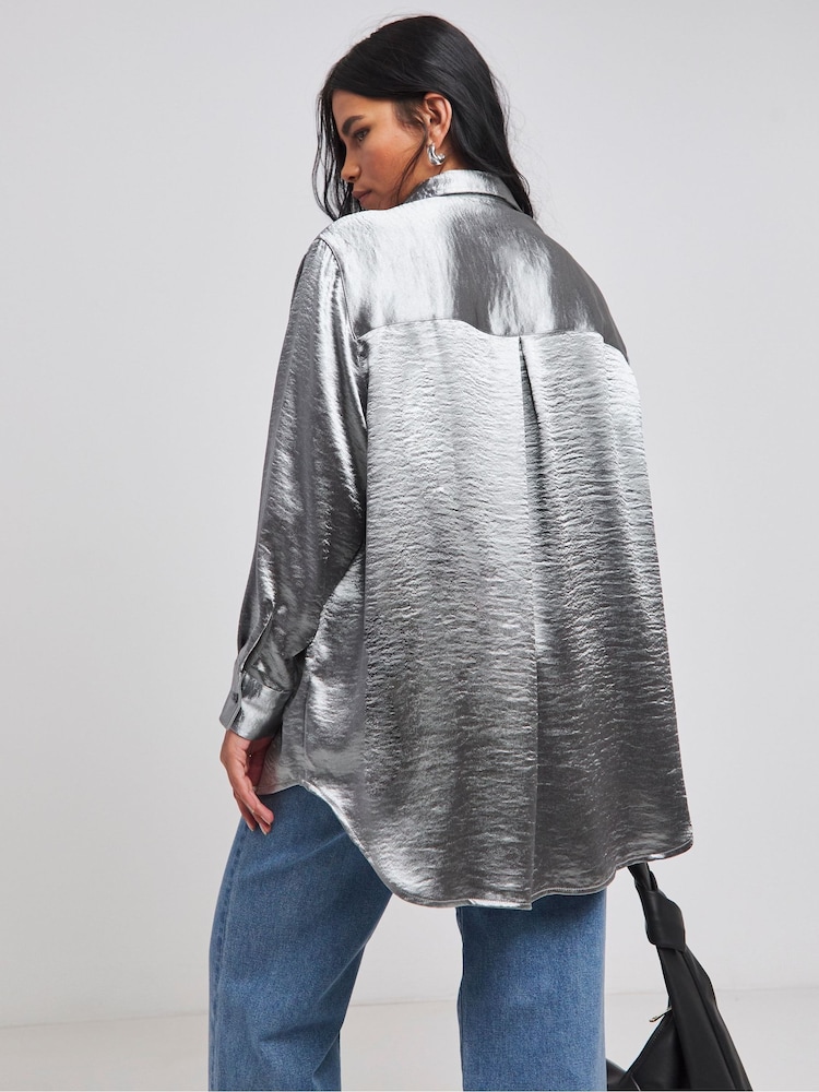 Simply Be Grey Hammered Satin Relaxed Shirt - Image 2 of 4 Simply Be Grey Hammered Satin Relaxed Shirt - Image 2 of 4
