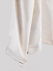 Cortinas Frill Eyelet Blackout - Imagem 7 de 8