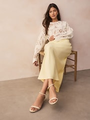 Snake Beige Forever Comfort® Leather Round Toe Low Kitten Heel Simple Sandals - Image 2 of 9
