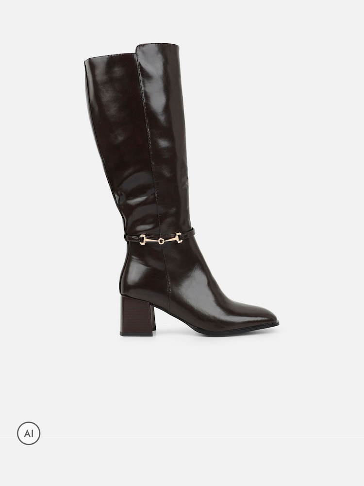 Simmi London Brown Romee Knee High Gold Detail Block Heeled Boots - Image 2 of 4 Simmi London Brown Romee Knee High Gold Detail Block Heeled Boots - Image 2 of 4