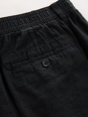 Black Elasticated Waist Pleat Chino Shorts - Image 8 of 8
