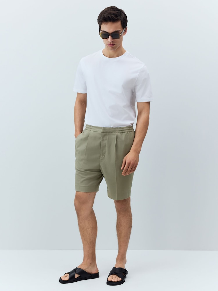 Khaki Elasticated Waist Pleat Chino Shorts - Image 2 of 8