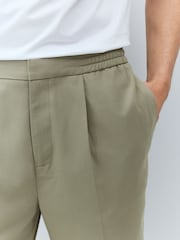 Khaki Elasticated Waist Pleat Chino Shorts - Image 4 of 8