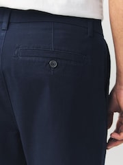 Französisches Marineblau - Pleated Chino Shorts - Bild 6 von 10