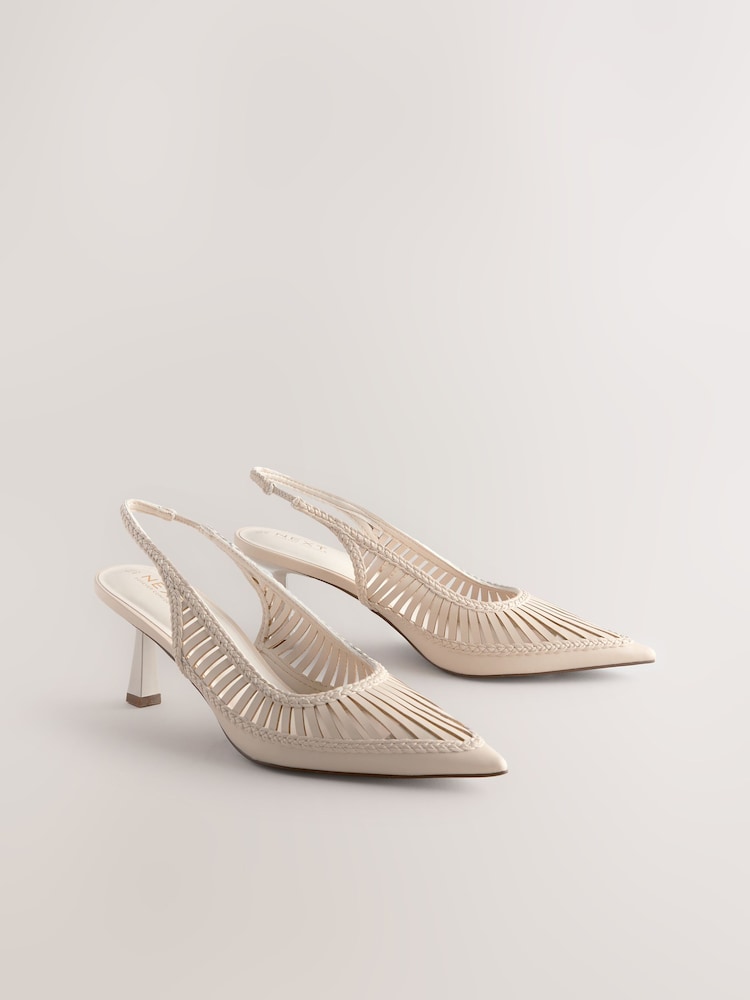 Knochen - Forever Comfort® Point Toe Cut Out Detail Low Slingback Heels - Bild 1 von 5 Knochen - Forever Comfort® Point Toe Cut Out Detail Low Slingback Heels - Bild 1 von 5