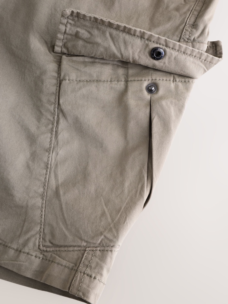 Sage Green Elasticated Waist Cargo Shorts - Image 9 of 10