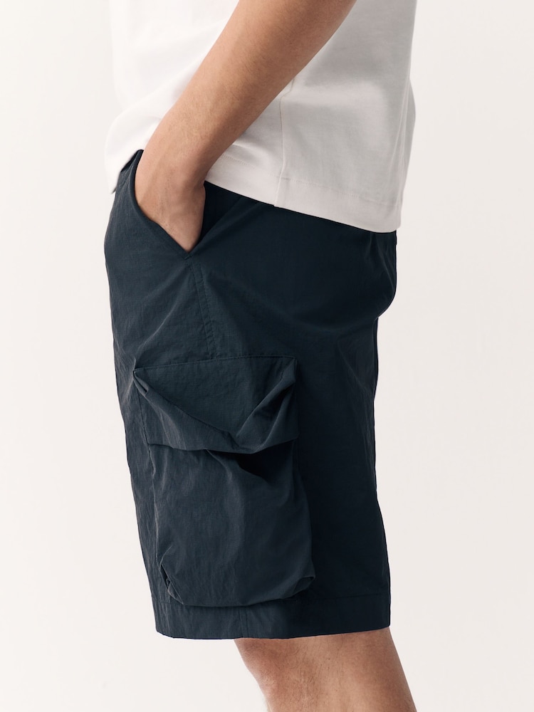 Noir - Short cargo léger à poche bluffante - Image 6 of 6