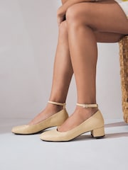 Neutral Forever Comfort® Round Toe Low Block Courts - Image 1 of 9