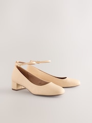 Neutral Forever Comfort® Round Toe Low Block Courts - Image 6 of 9