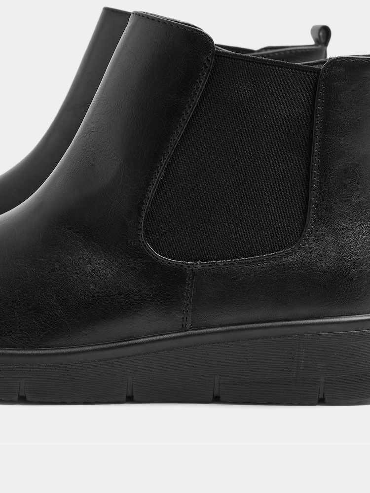 Yours Curve Black Extra Wide Fit Wedge Chelsea Boots - Image 5 of 5 Yours Curve Black Extra Wide Fit Wedge Chelsea Boots - Image 5 of 5