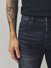 Negro - Corte ajustado - Pantalones cortos de denim elástico - Imagen 5 de 9