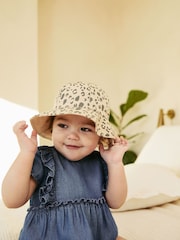 Neutral Leopard Print 100% Cotton Baby Bucket Hat (0mths-2yrs) - Image 4 of 8