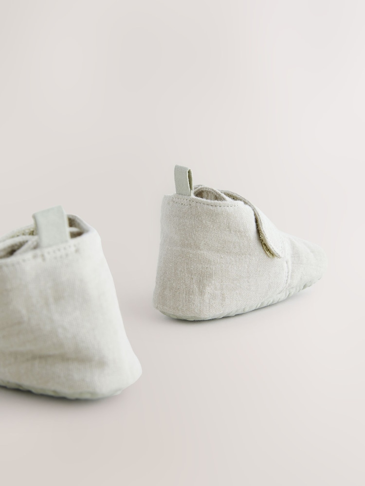 Neutral Muslin Muslin Touch Fastening Baby Bootie Shoes (0-2mths) - Image 5 of 5