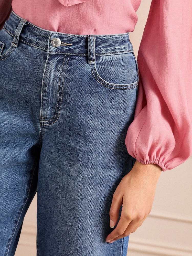 Love & Roses Mid Wash Wide Palazzo Leg Jeans - Image 4 of 5
