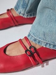 Red Standard Fit Forever Comfort® Leather Round Toe Mary Jane Shoes - Image 5 of 9