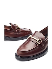 Temno rdeča - Moda in Pelle Estephe Snaffle Trim Almond Toe usnje mokasini - Slika 5 iz 5