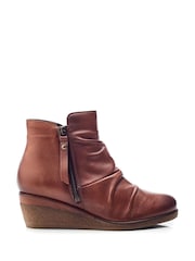 Moda In Pelle Olgar Rouched Wedge Leather Ankle Boots - Image 2 of 5